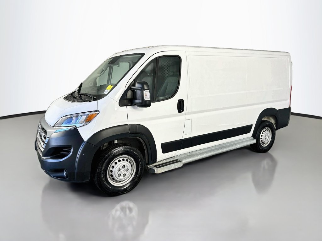 Used 2025 RAM ProMaster 2500 w/ U-Haul Equipment Group FWD image 3