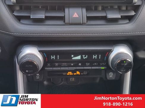 Used 2023 Toyota RAV4 XLE image 21