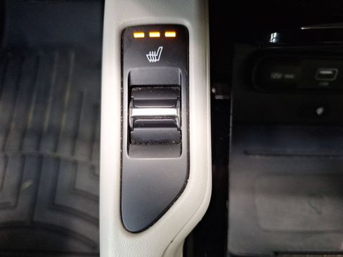 Used 2022 Kia Telluride S AWD/4WD image 24