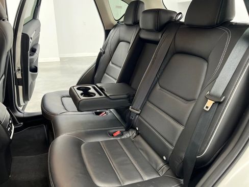 Used 2025 MAZDA CX-5 AWD 2.5 S w/ Preferred Package image 14