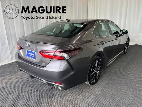 Used 2023 Toyota Camry SE AWD/4WD image 31