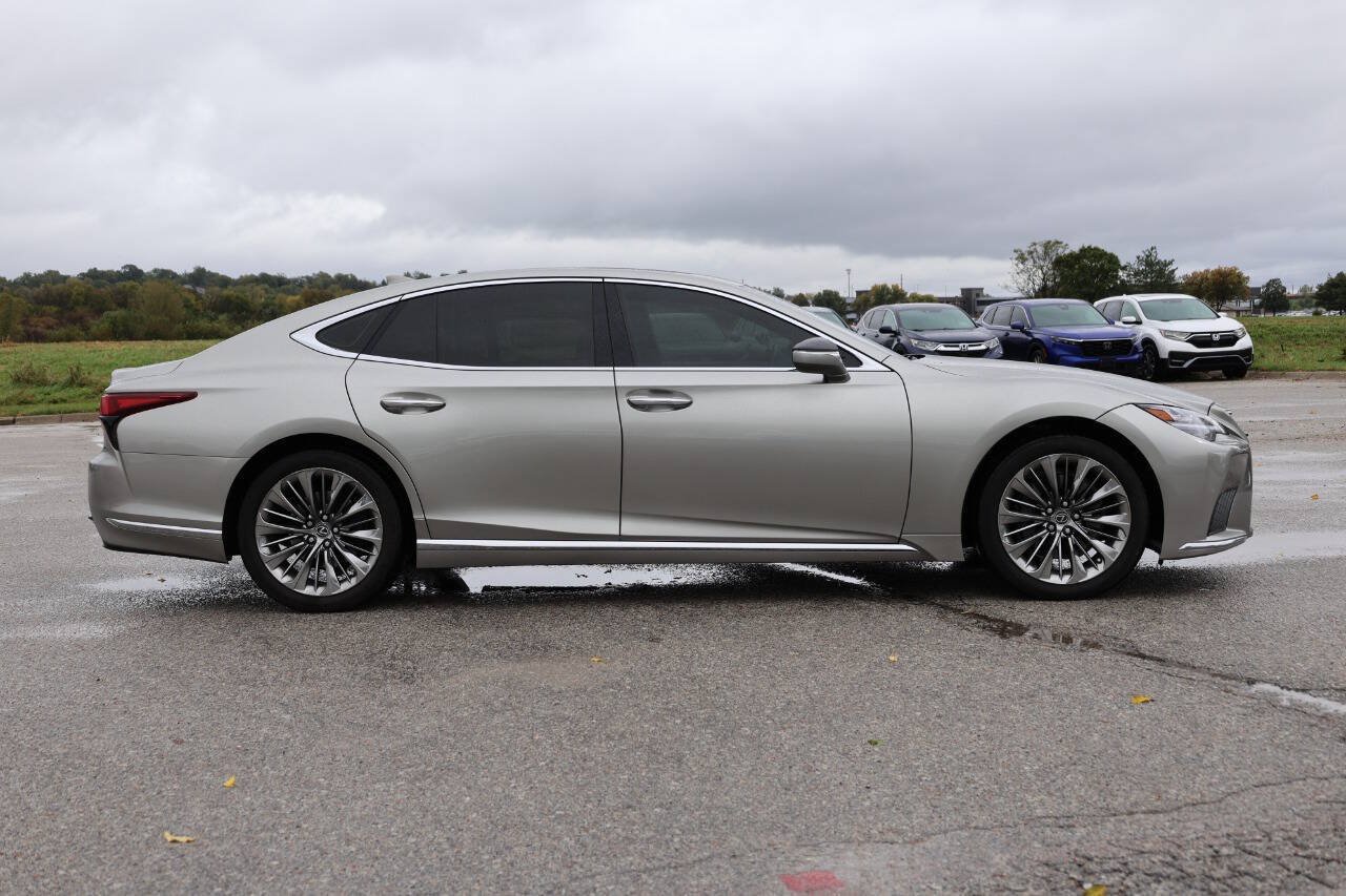 Used 2021 Lexus LS 500 w/ Accessory Package (Z2) RWD image 7