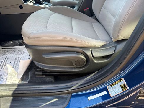 Used 2020 Hyundai Elantra Value Edition image 18