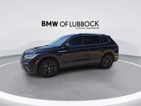 Used 2024 Volkswagen Tiguan SE AWD/4WD image 5
