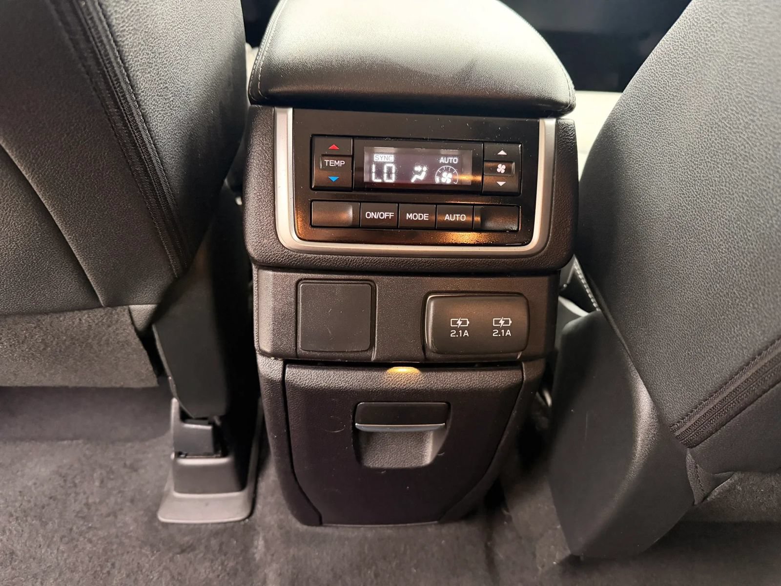 Used 2022 Subaru Ascent Onyx Edition AWD/4WD image 45