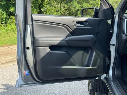 New 2026 GMC Canyon Elevation w/ Convenience Package image 16