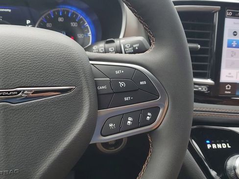 New 2026 Chrysler Pacifica Pinnacle w/ Trailer Tow Group image 17