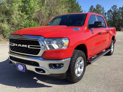 Used 2023 RAM 1500 Lone Star image 3