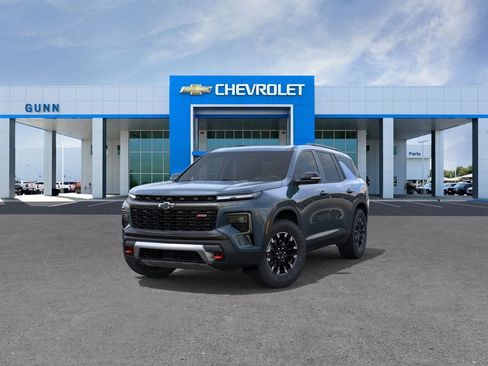 New 2026 Chevrolet Traverse Z71 w/ Driver Confidence Package AWD/4WD image 8