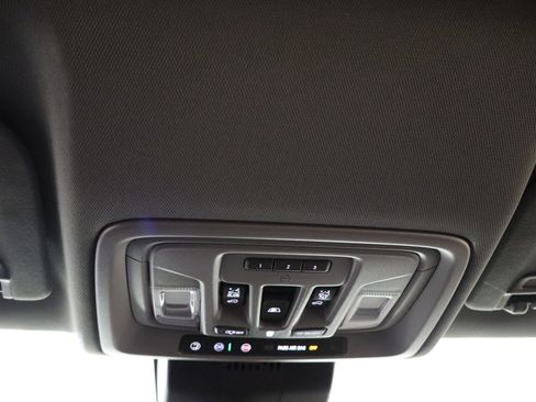 New 2026 Chevrolet Silverado 1500 LT Trail Boss w/ LT Trail Boss Premium Package AWD/4WD image 37