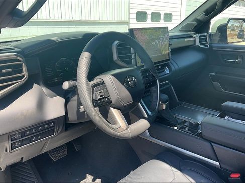 New 2026 Toyota Tundra Platinum image 7