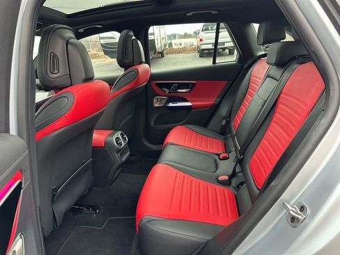 Used 2024 Mercedes-Benz GLC 43 AMG 4MATIC image 27