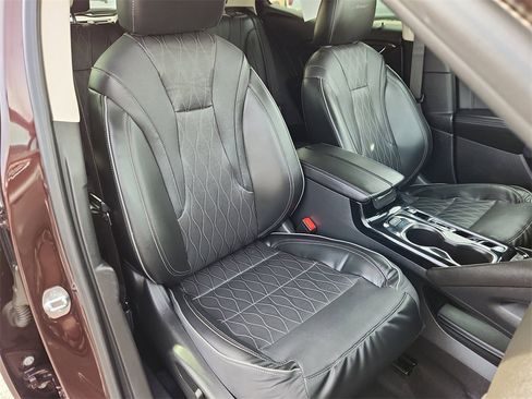 Used 2022 Buick Envision Avenir w/ Technology Package II image 14