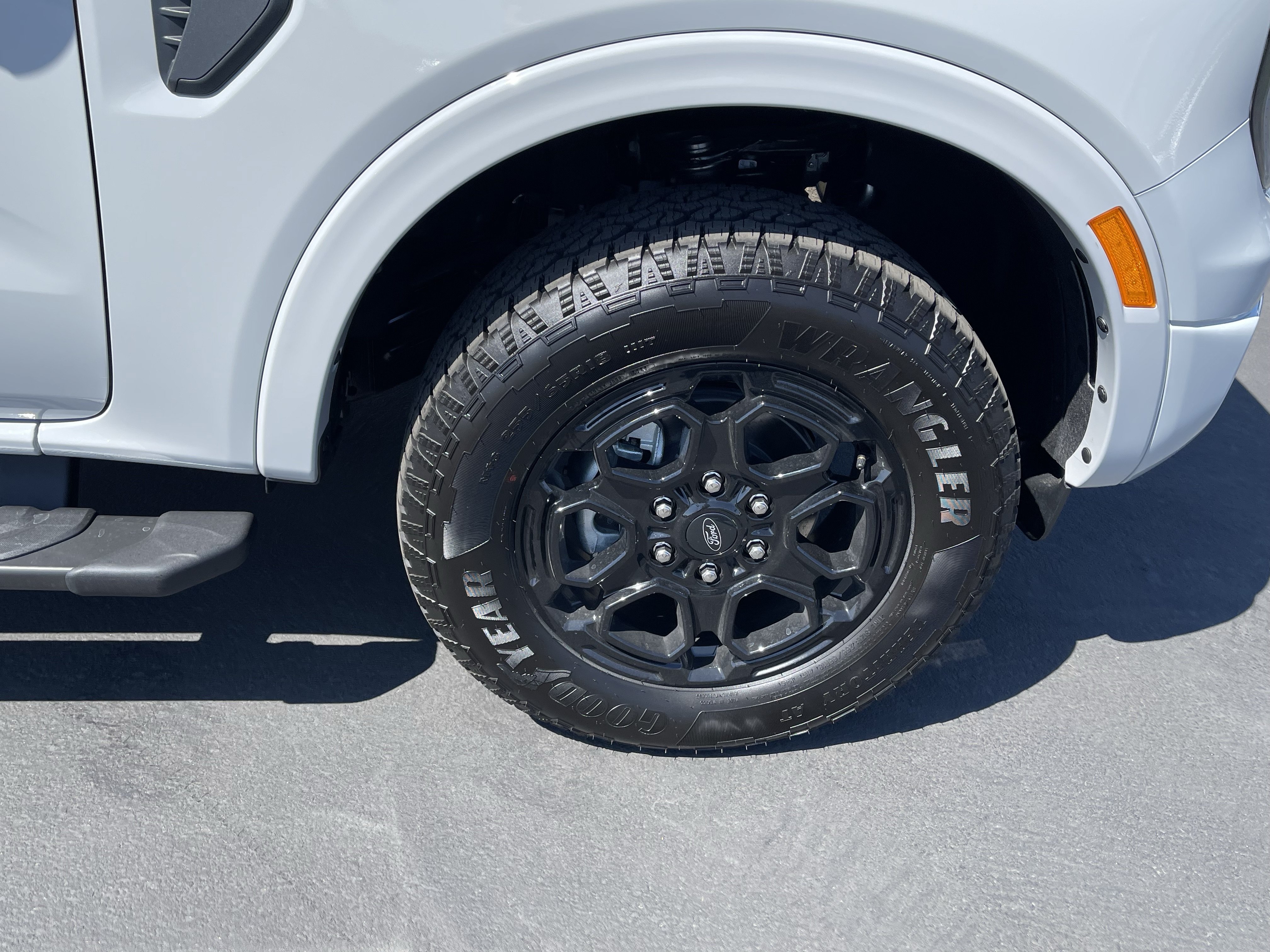 New 2026 Ford Ranger XLT w/ Equipment Group 301A High AWD/4WD image 5
