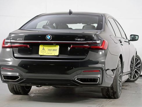 Used 2020 BMW 750i xDrive 750i xDrive w/ Executive Package image 4