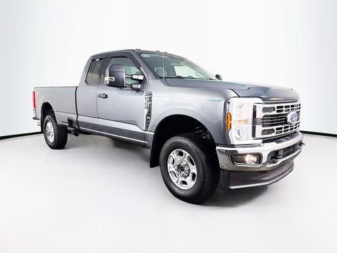 Used 2025 Ford F350 XLT w/ FX4 Off-Road Package image 1