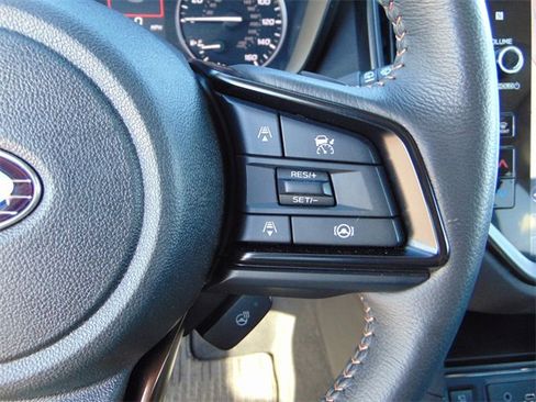 Certified 2025 Subaru Ascent Bronze Edition image 17