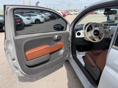 Used 2012 FIAT 500 Lounge w/ Luxury Leather Pkg image 16