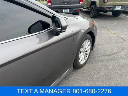 Used 2020 Toyota Camry LE FWD image 7