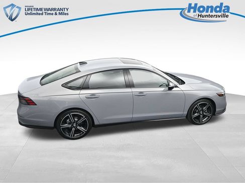 New 2026 Honda Accord SE image 24