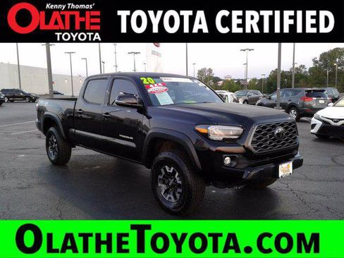 Certified 2020 Toyota Tacoma TRD Off-Road image 1