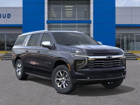 New 2026 Chevrolet Suburban Premier image 31