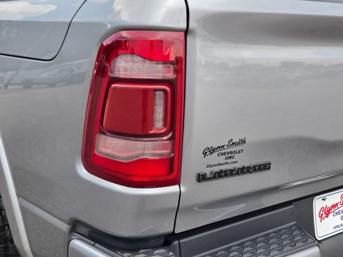Used 2019 RAM 1500 Laramie w/ Sport Appearance Package AWD/4WD image 9