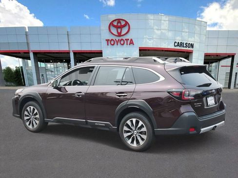 Used 2025 Subaru Outback Touring XT w/ Tech Package 3 AWD/4WD image 6