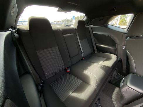 Used 2022 Dodge Challenger R/T image 25