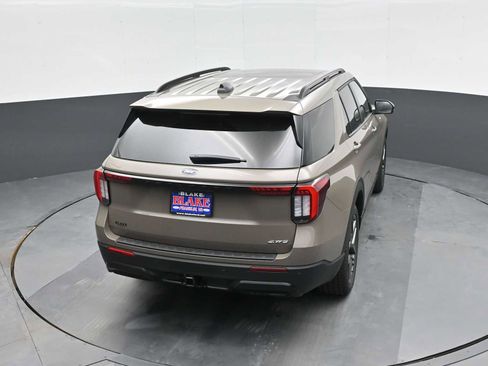 New 2026 Ford Explorer ST-Line w/ ST-Line Street Pack image 15