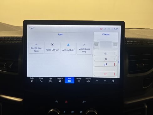 Used 2024 Ford Expedition XLT image 24