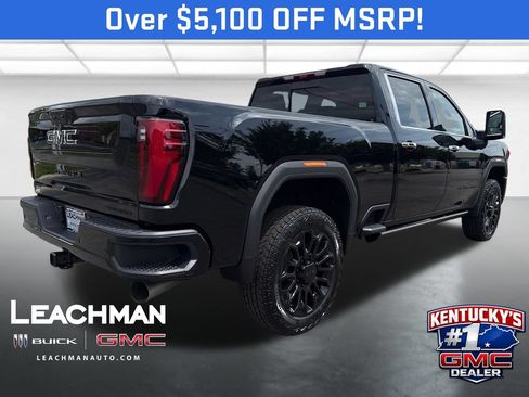 New 2026 GMC Sierra 2500 Denali Ultimate w/ LPO, Black Badging Package AWD/4WD image 3