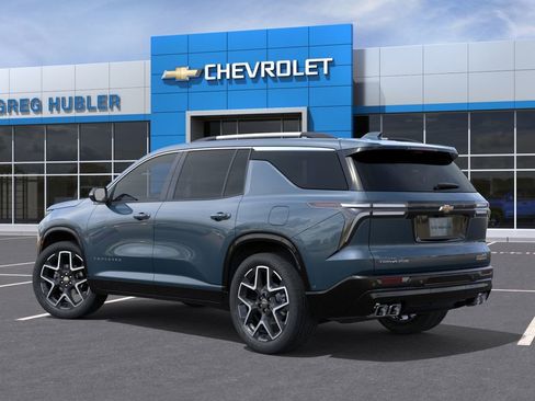 New 2026 Chevrolet Traverse High Country w/ LPO, Floor Liner Package FWD image 3
