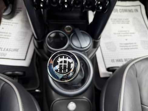 Used 2006 MINI Cooper Hardtop FWD image 18