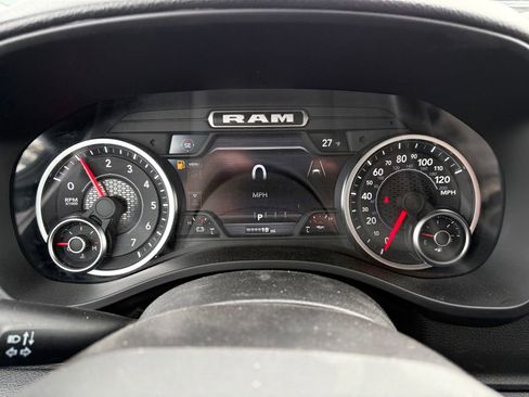 New 2026 RAM 1500 Express AWD/4WD image 19