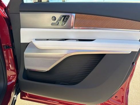 New 2026 Cadillac Vistiq Sport w/ LPO, Floor Liner Package image 12