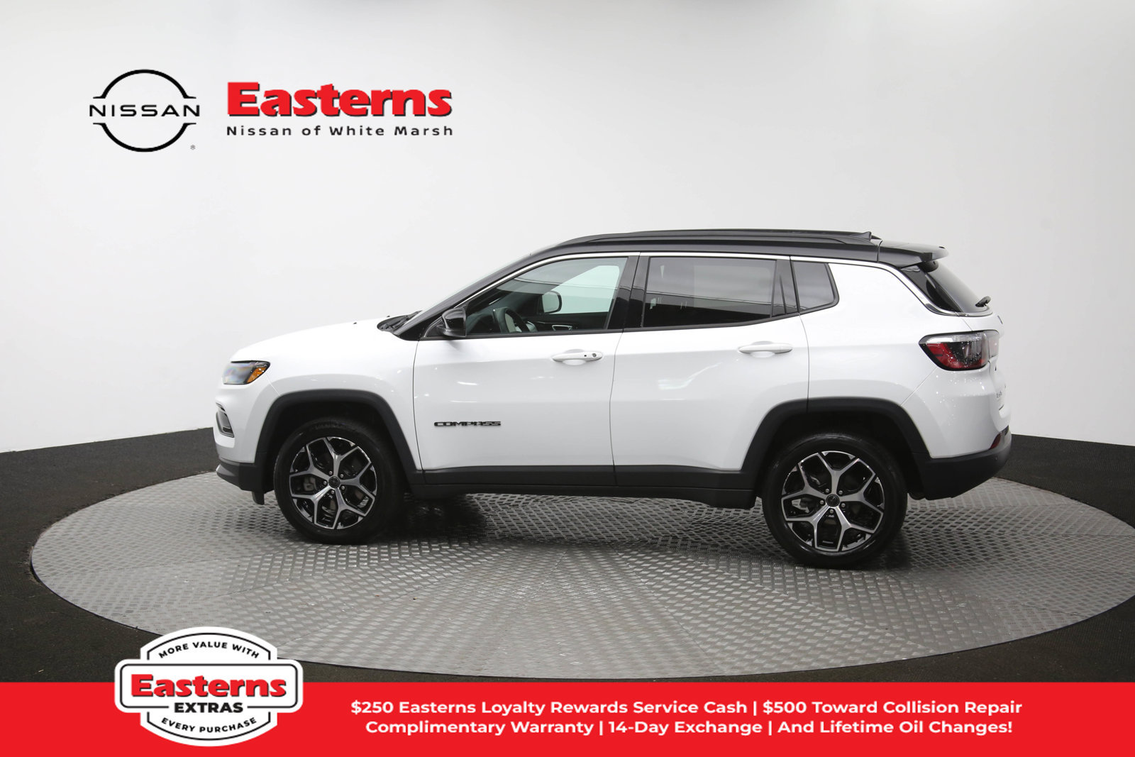Used 2025 Jeep Compass Limited AWD/4WD image 59