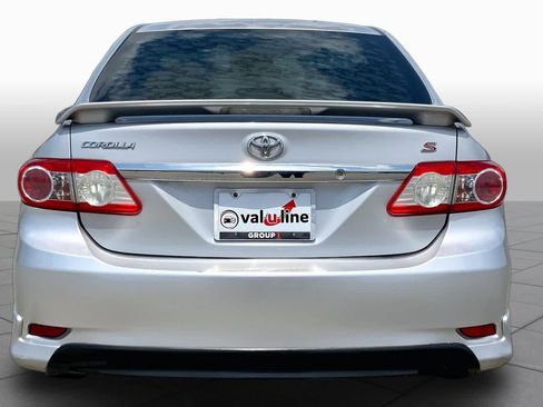 Used 2013 Toyota Corolla S FWD image 5