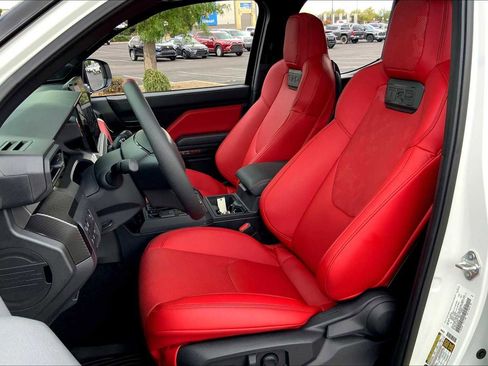 Used 2025 Toyota Tacoma TRD Pro image 10