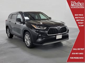Used 2022 Toyota Highlander Platinum 360° Tour