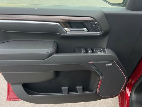 New 2026 Chevrolet Silverado 1500 LT Trail Boss w/ Convenience Package II image 5