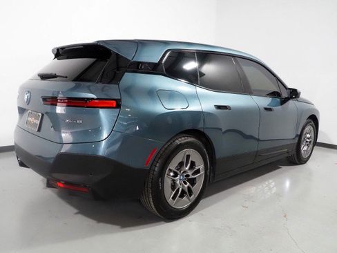Used 2023 BMW iX xDrive50 w/ Ultimate Package 2 image 6
