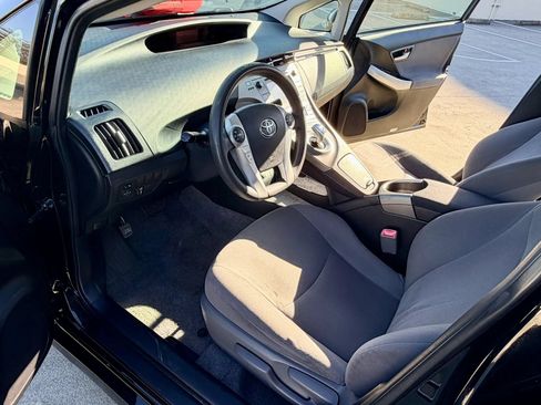 Used 2013 Toyota Prius Two FWD image 26
