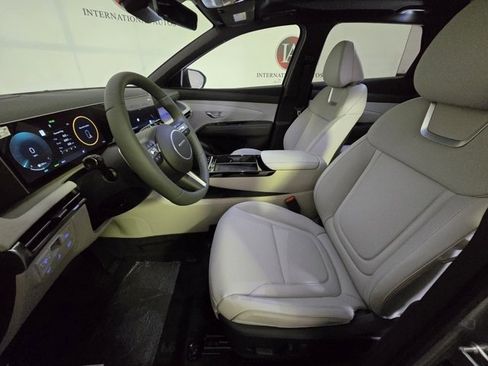 New 2026 Hyundai Tucson Limited image 12