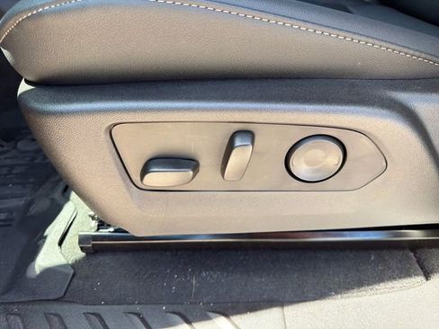 New 2026 Chevrolet Colorado LT w/ LT Convenience Package RWD image 24