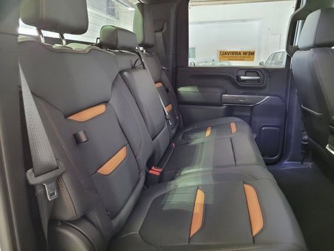 Used 2022 GMC Sierra 2500 AT4 image 58