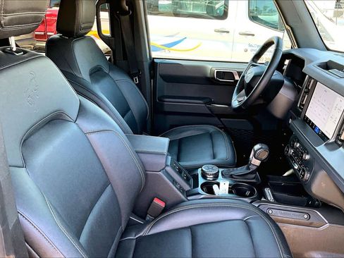 Used 2025 Ford Bronco Big Bend AWD/4WD image 12