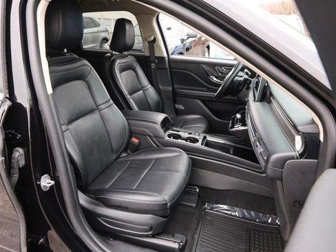 Used 2024 Lincoln Corsair Reserve w/ Equipment Group 201A image 28