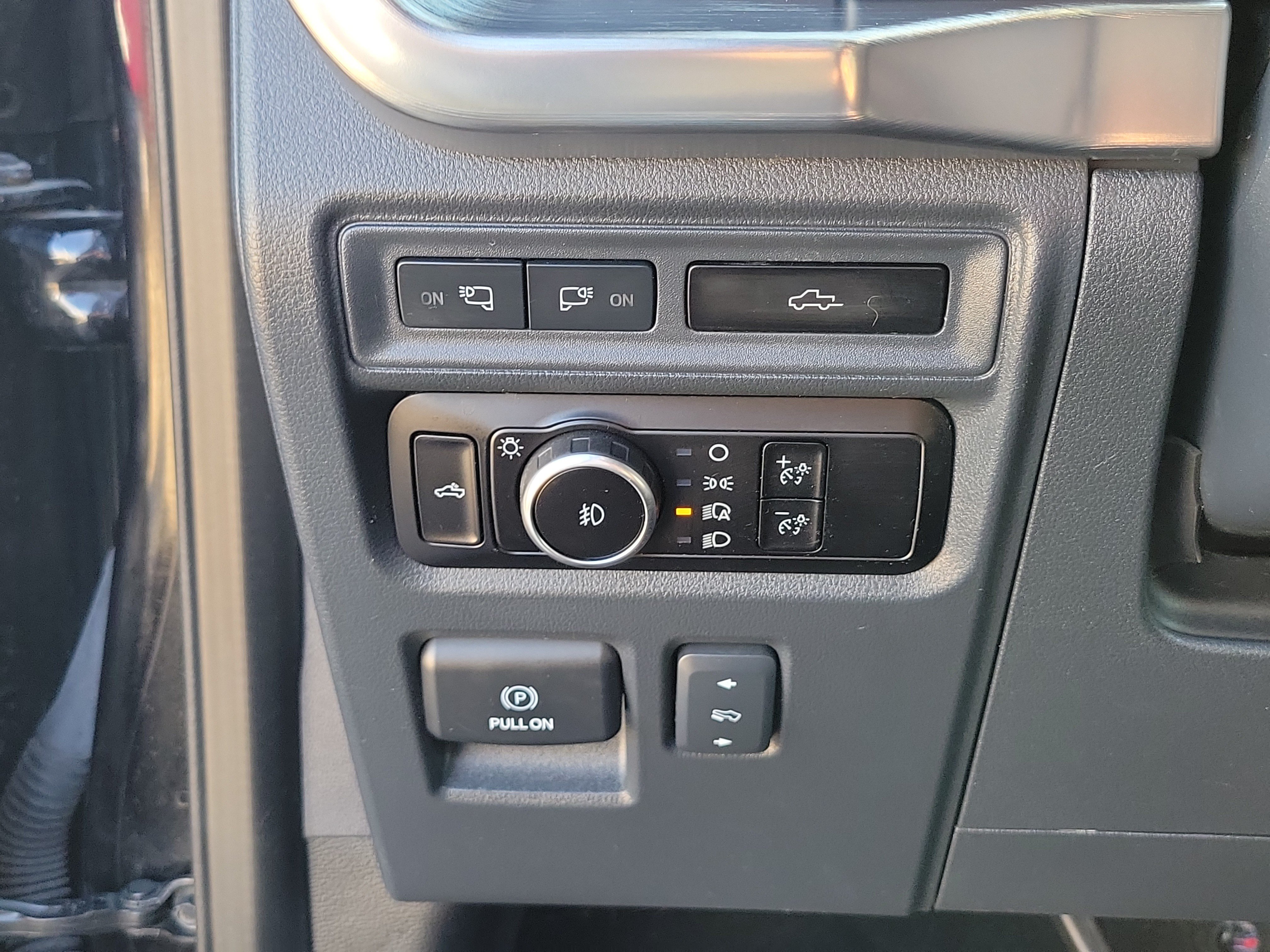 Used 2023 Ford F150 Lariat w/ Equipment Group 502A High AWD/4WD image 20