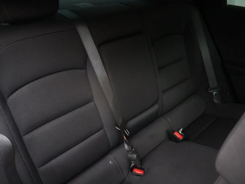 Used 2020 Chevrolet Malibu LT FWD image 13